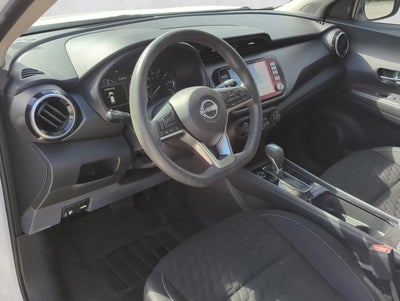 2022 Nissan Kicks SV FWD