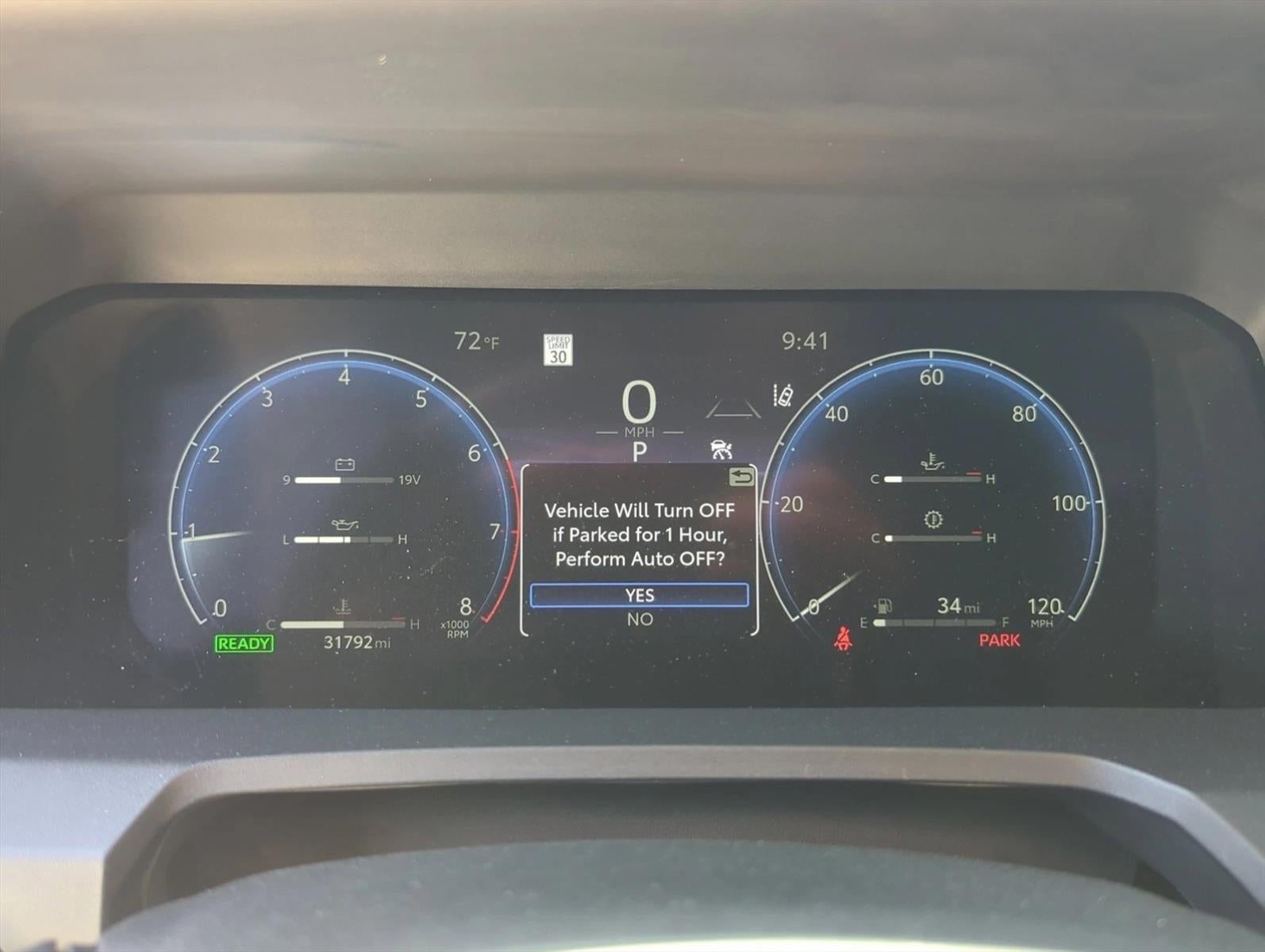 2025 Toyota Tacoma 4WD 4WD TRD Sport Hybrid Double Cab 5' Bed AT (Natl)