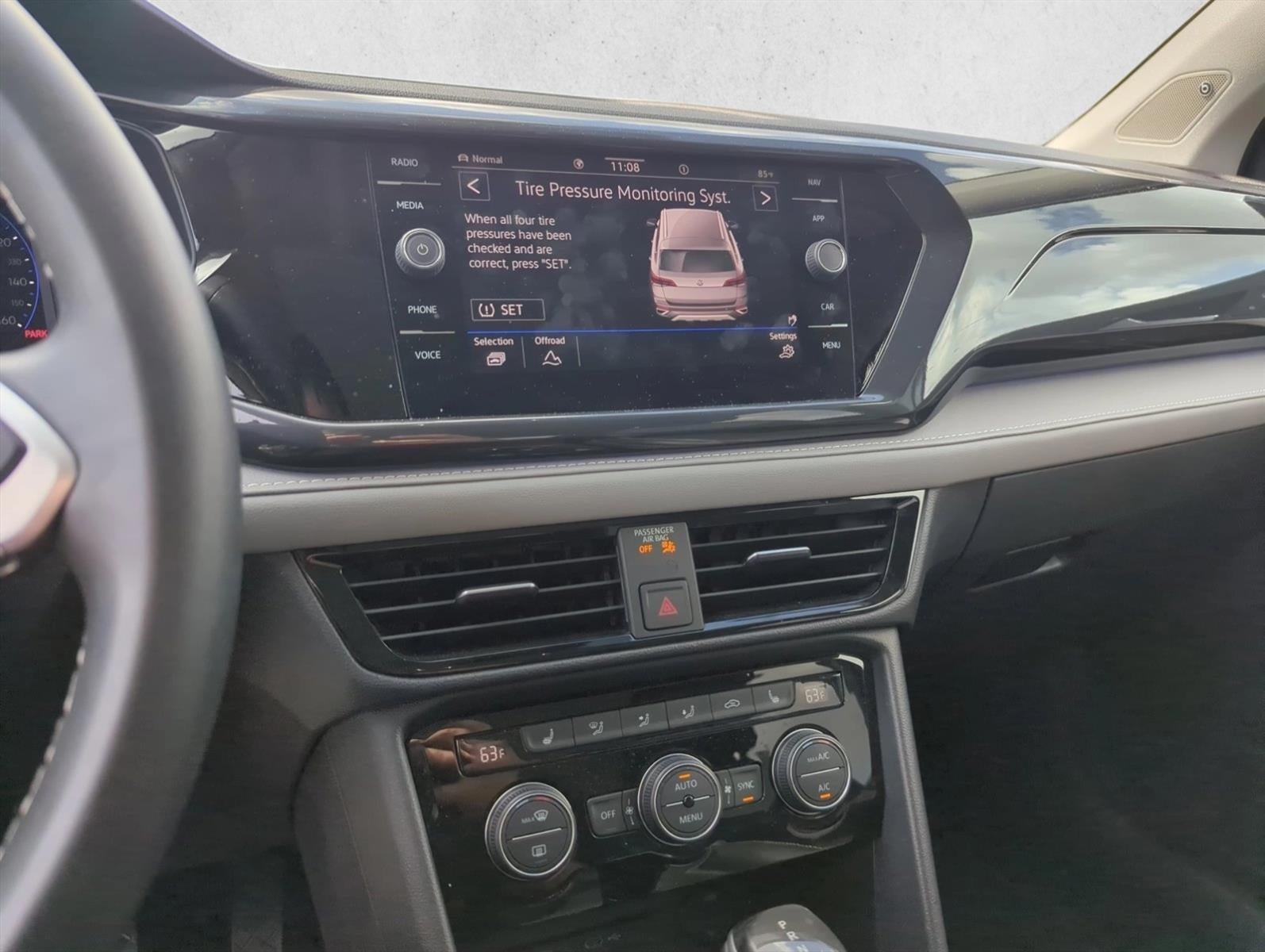 2022 Volkswagen Taos SEL 4MOTION