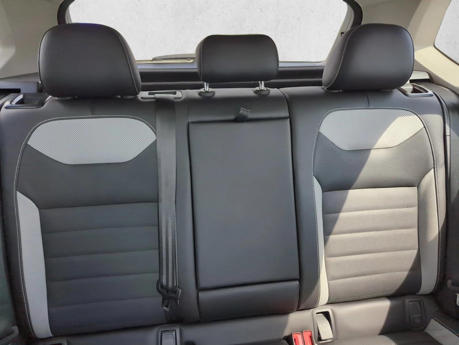 2022 Volkswagen Taos SEL 4MOTION