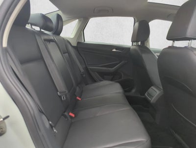 2020 Volkswagen Jetta SE Auto w/ULEV