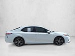 2019 Toyota Camry SE Auto (SE)