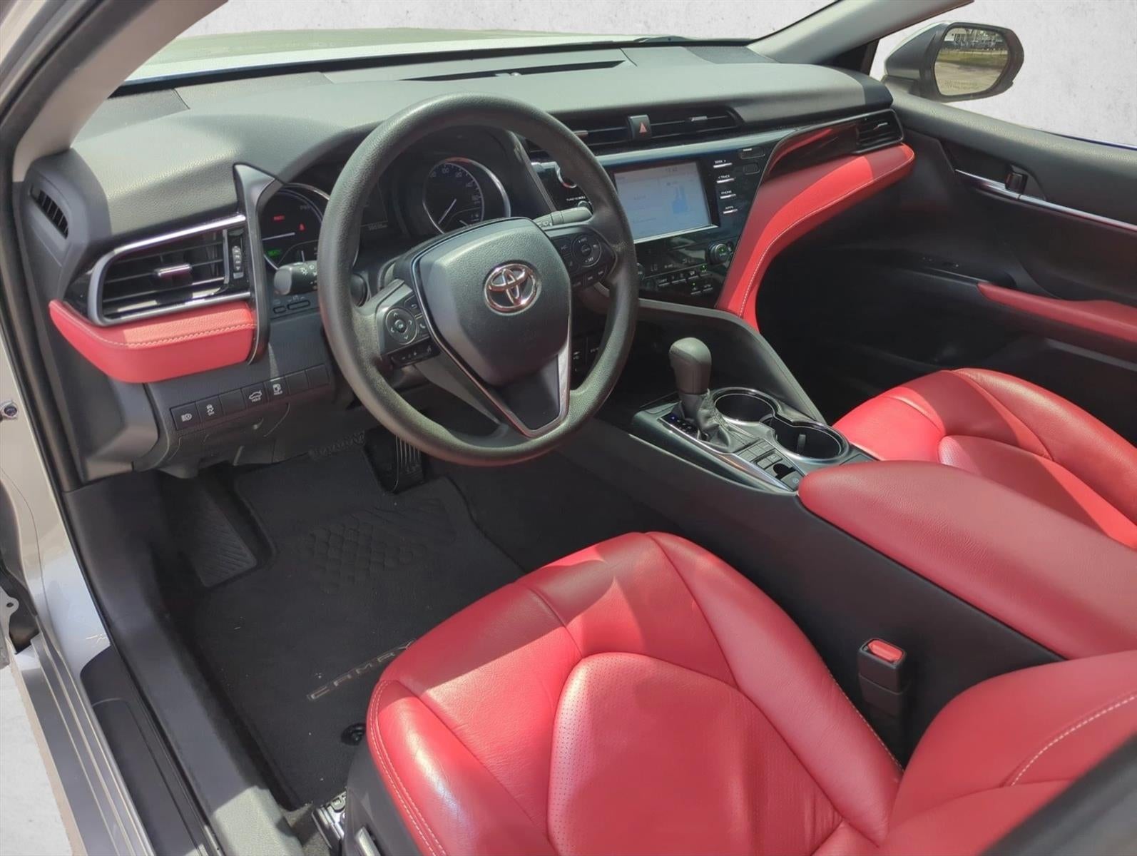 2019 Toyota Camry Hybrid LE CVT (Natl)