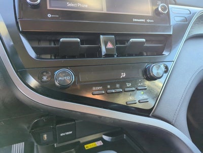 2023 Toyota Camry Hybrid XLE CVT (Natl)