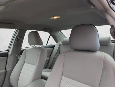 2016 Toyota Camry 4dr Sdn I4 Auto LE (SE)