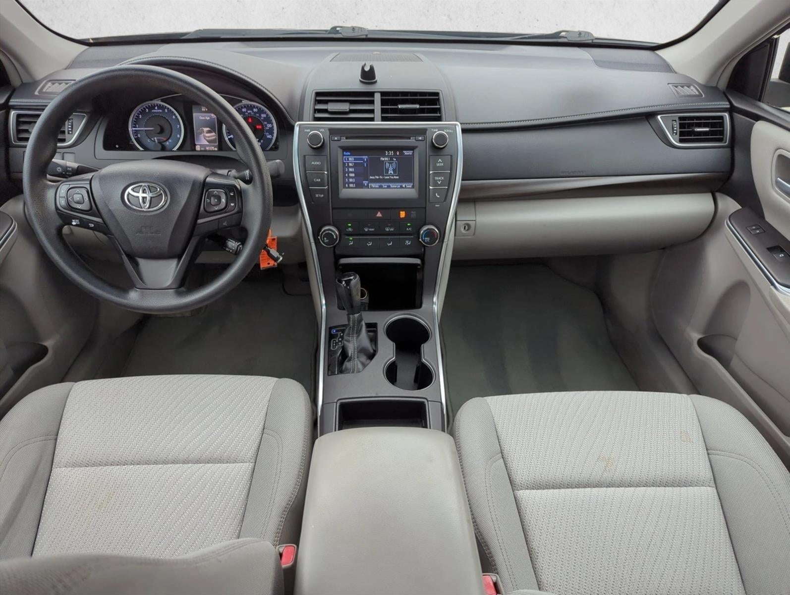 2016 Toyota Camry 4dr Sdn I4 Auto LE (SE)