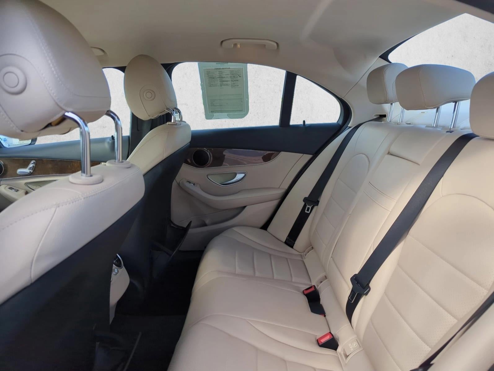 2015 Mercedes-Benz C-Class C 300 4MATIC® Luxury Sedan