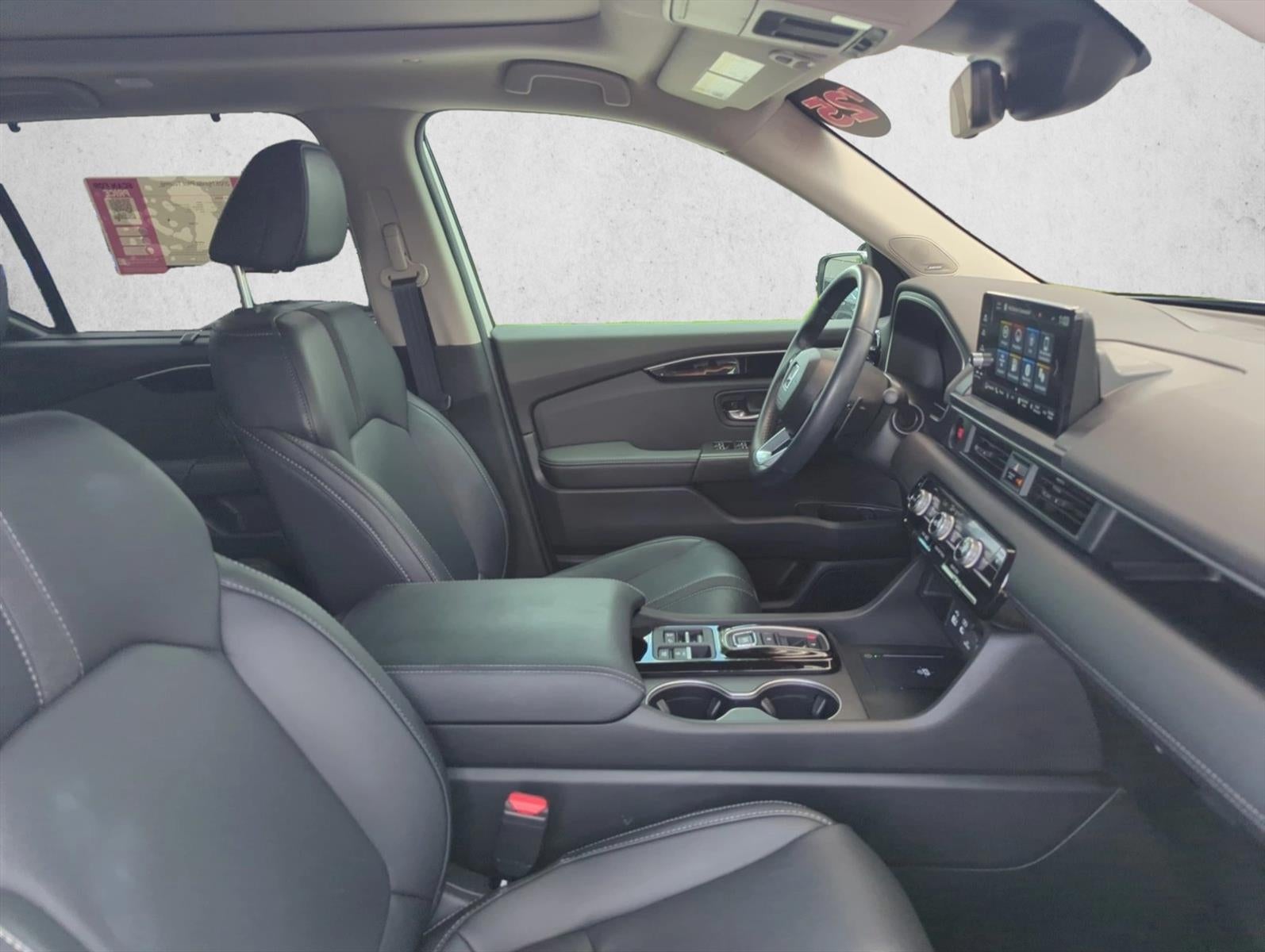 2025 Honda Pilot Touring 2WD