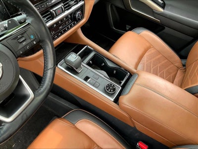 2023 Nissan Pathfinder Platinum 4WD