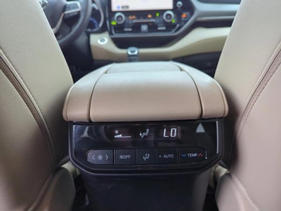 2024 Toyota Highlander Hybrid Limited AWD (Natl)