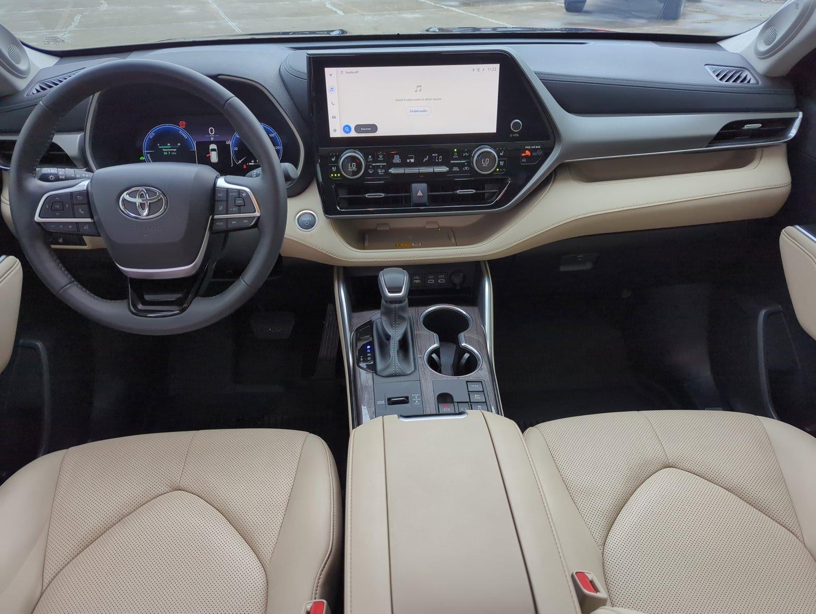 2024 Toyota Highlander Hybrid Limited AWD (Natl)