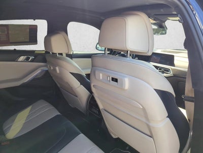 2021 BMW X6 M50i Sports Activity Coupe