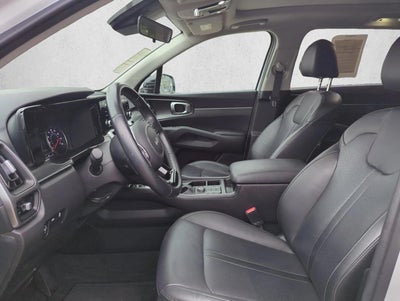 2022 Kia Sorento S FWD
