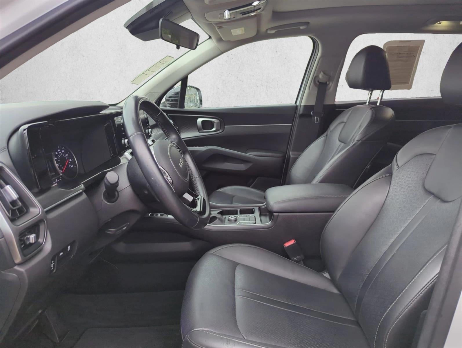 2022 Kia Sorento S FWD