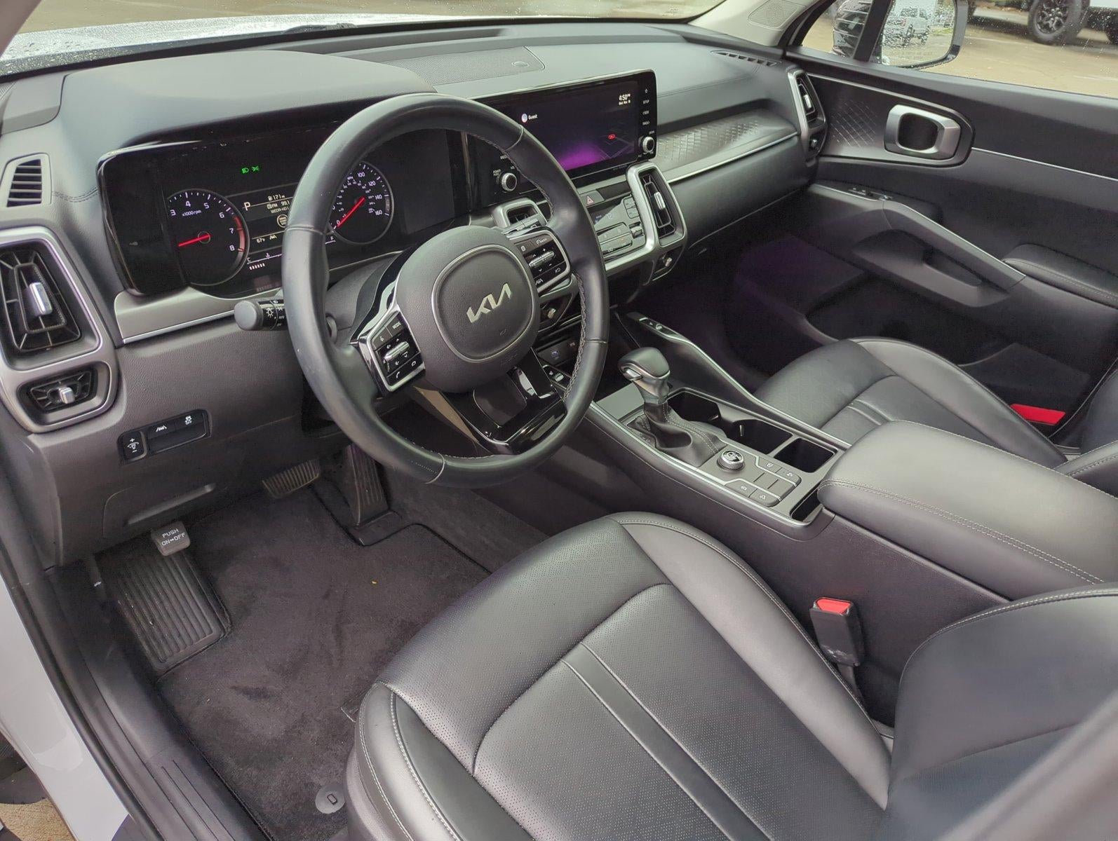 2022 Kia Sorento S FWD