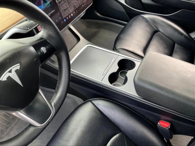 2021 Tesla Model 3 Standard Range Plus RWD
