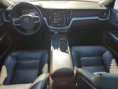 2020 Volvo S60 T6 AWD Momentum