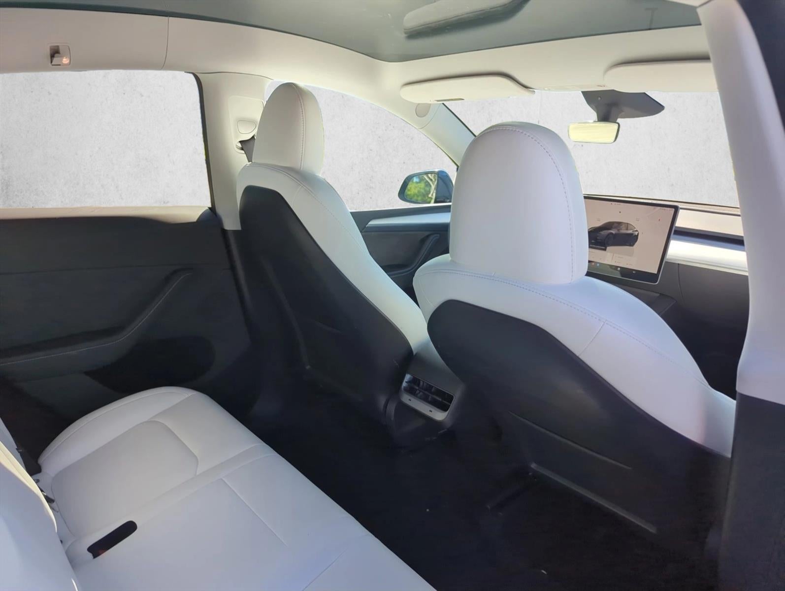 2025 Tesla Model Y Performance AWD *Ltd Avail*