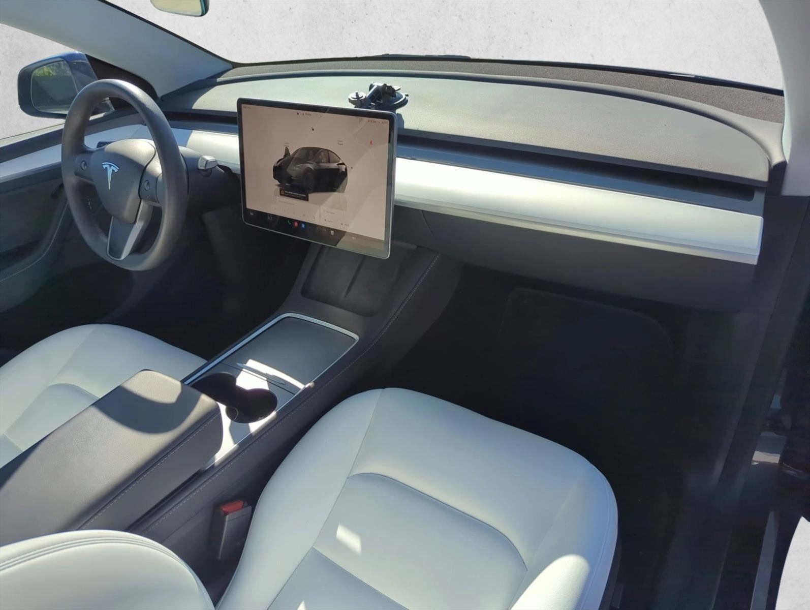 2025 Tesla Model Y Performance AWD *Ltd Avail*