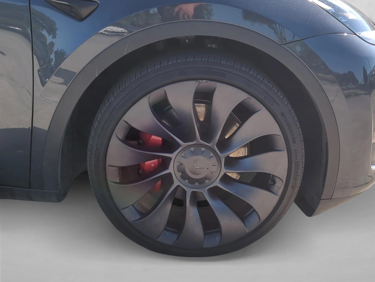 2025 Tesla Model Y Performance AWD *Ltd Avail*