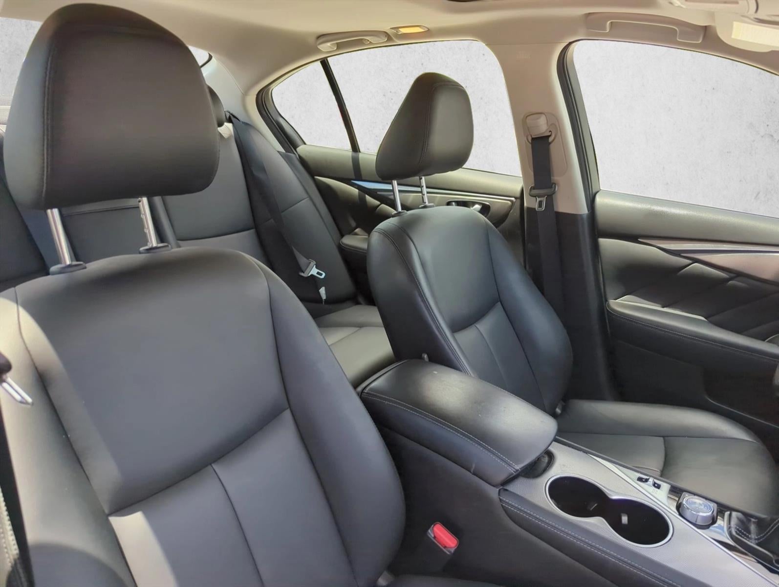 2017 INFINITI Q50 3.0t Premium AWD