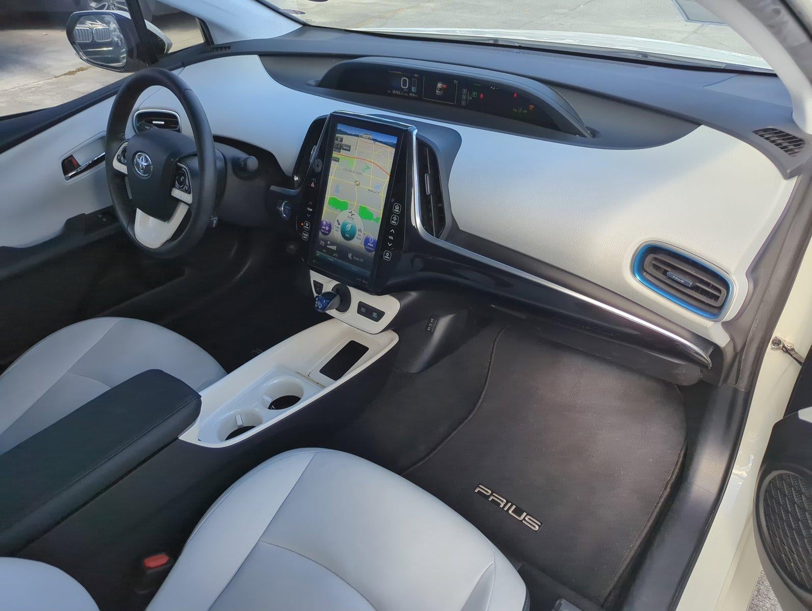 2018 Toyota Prius Four (Natl)