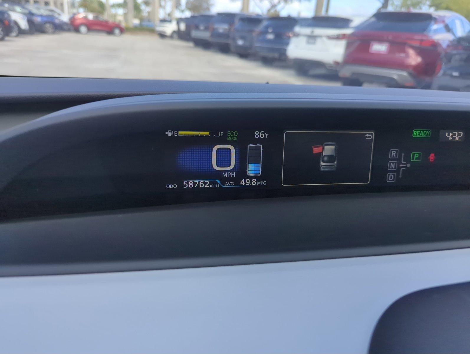 2018 Toyota Prius Four (Natl)