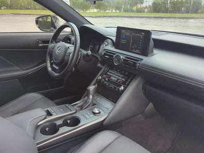 2025 Lexus IS 350 F SPORT Design RWD