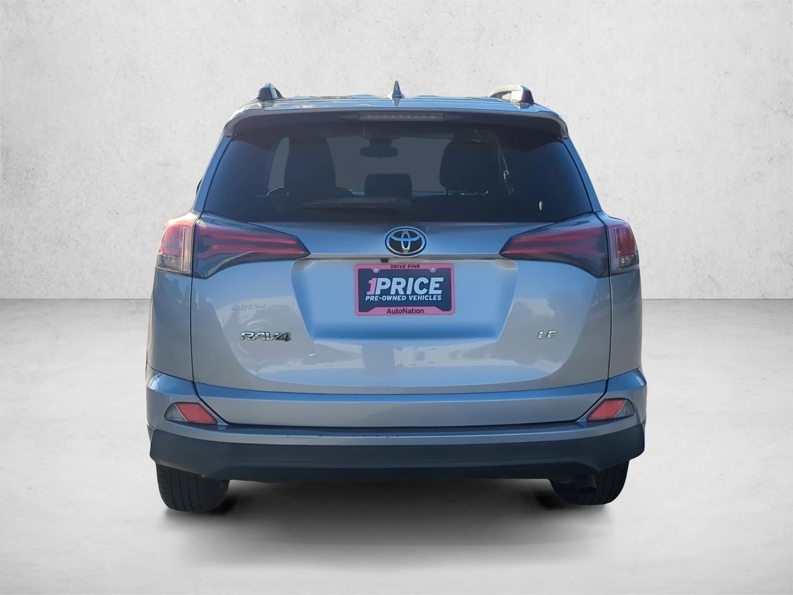 2018 Toyota RAV4 LE FWD (GS)