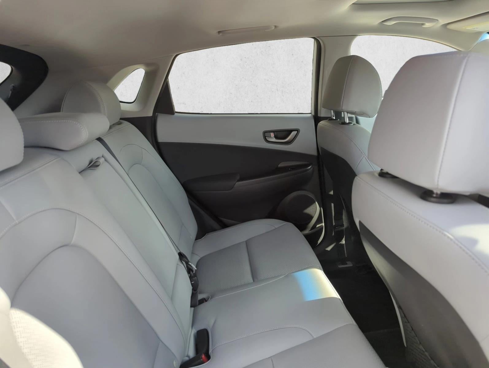 2021 Hyundai KONA Limited DCT FWD