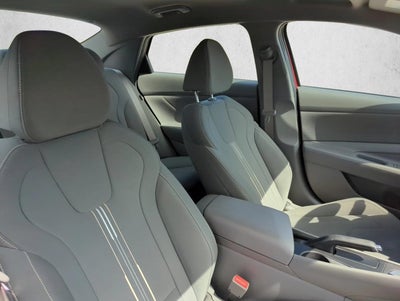 2024 Hyundai ELANTRA SEL IVT