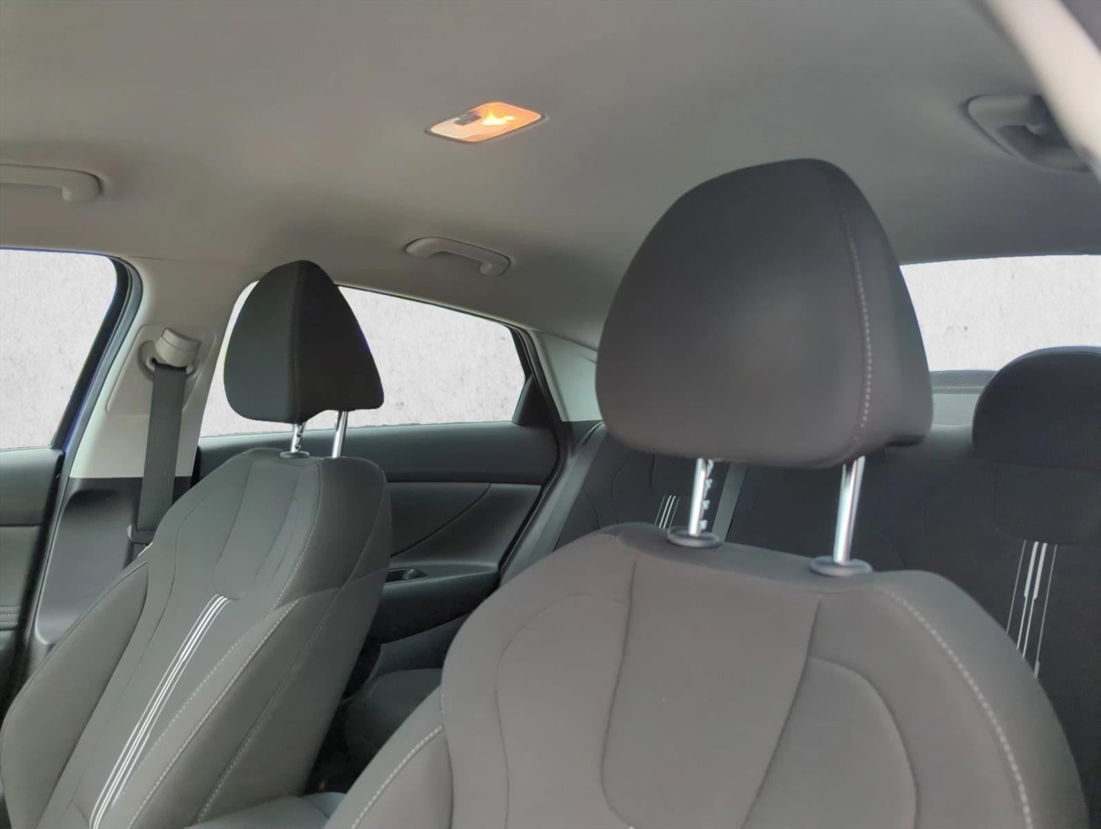 2023 Hyundai ELANTRA SEL IVT Convenience
