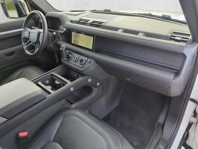 2024 Land Rover Defender 110 P400 X-Dynamic SE