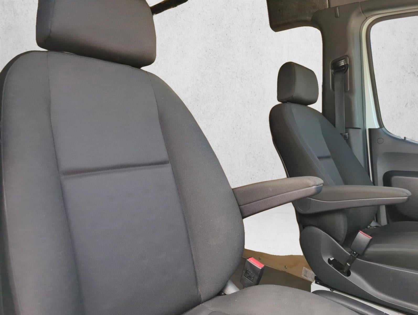 2023 Mercedes-Benz Sprinter Cargo Van 2500 High Roof I4 Gas 170" RWD