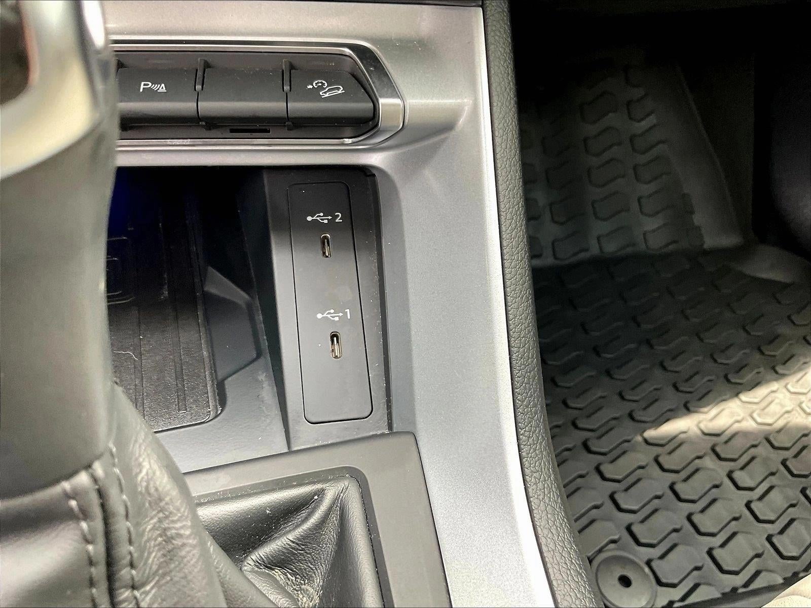 2022 Audi Q3 S line Premium Plus 45 TFSI quattro