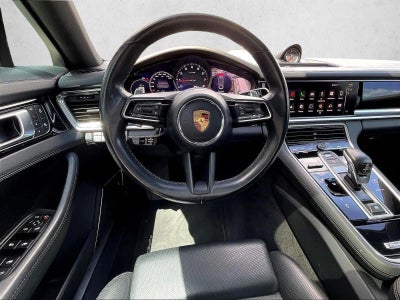 2023 Porsche Panamera RWD