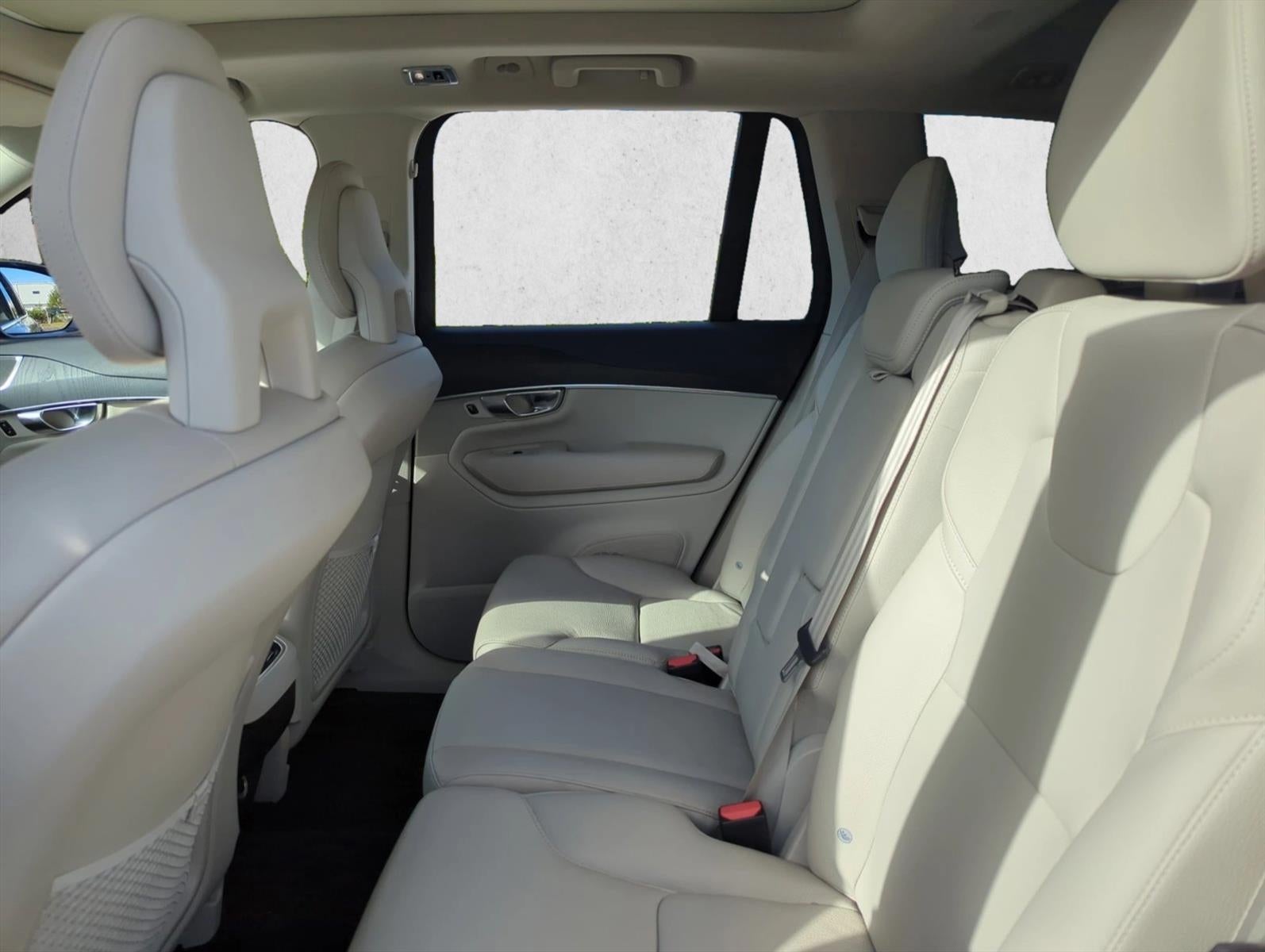 2020 Volvo XC90 T5 FWD Momentum 7 Passenger