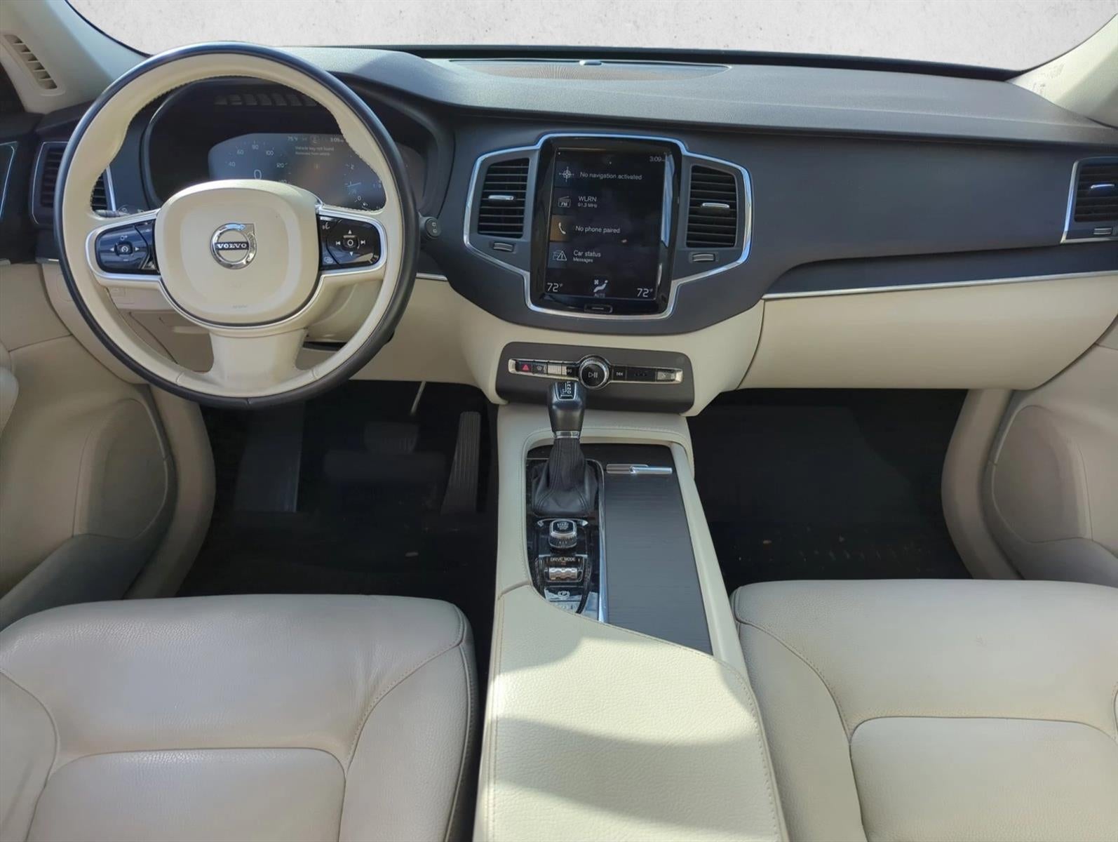 2020 Volvo XC90 T5 FWD Momentum 7 Passenger