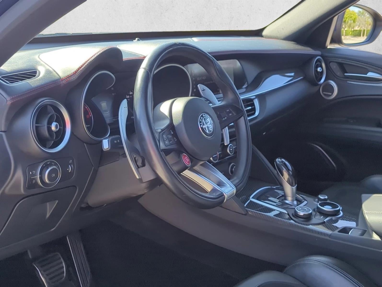 2019 Alfa Romeo Stelvio Quadrifoglio AWD