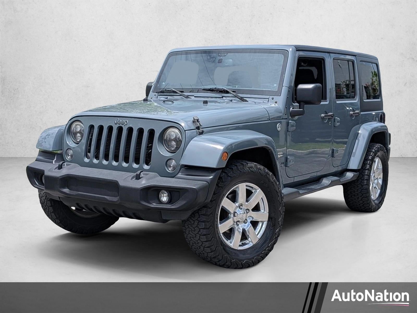 2014 Jeep Wrangler Unlimited 4WD 4dr Sahara