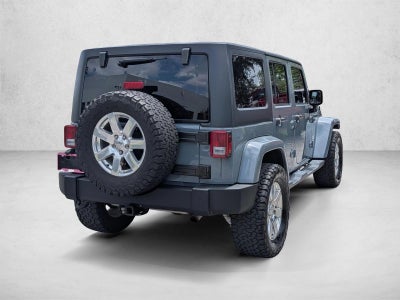 2014 Jeep Wrangler Unlimited 4WD 4dr Sahara