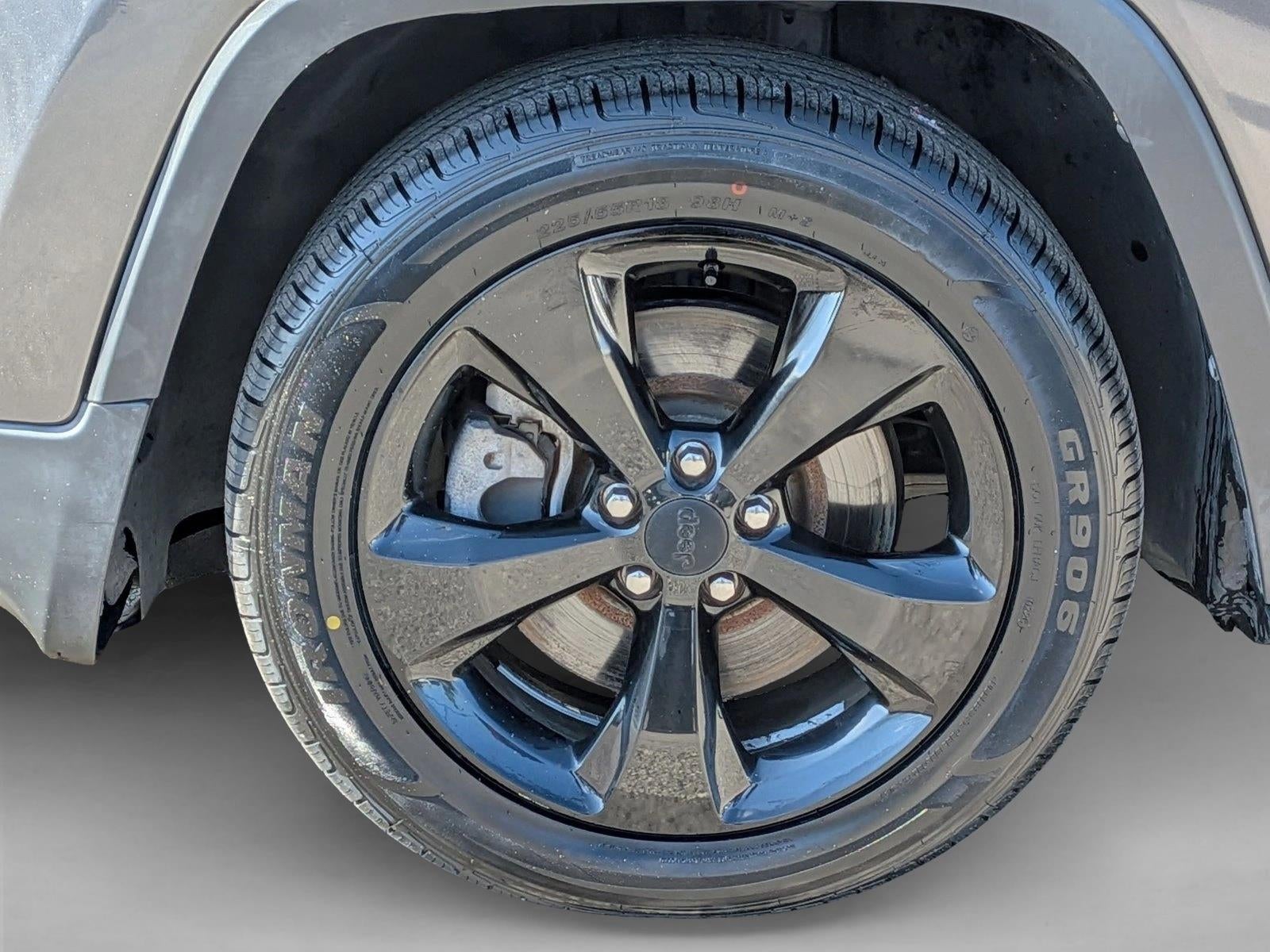 2017 Jeep Cherokee Altitude FWD *Ltd Avail*