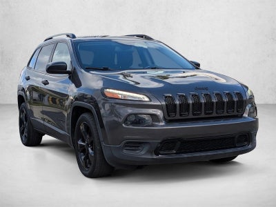 2017 Jeep Cherokee Altitude FWD *Ltd Avail*