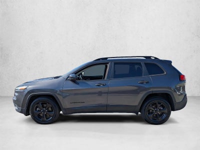 2017 Jeep Cherokee Altitude FWD *Ltd Avail*