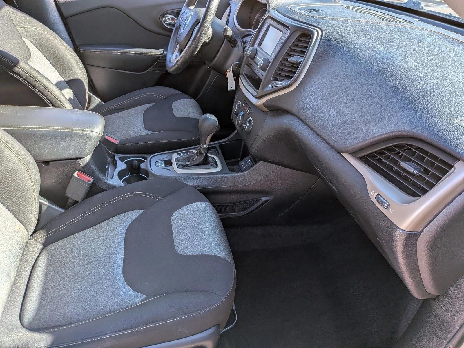 2017 Jeep Cherokee Sport FWD