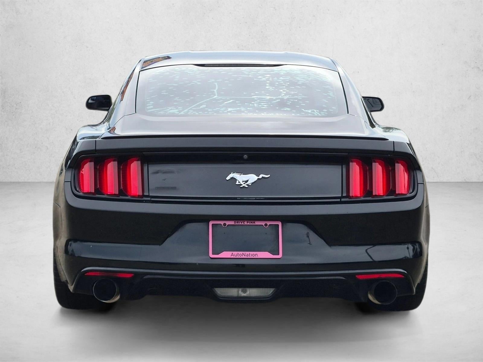 2017 Ford Mustang EcoBoost Fastback