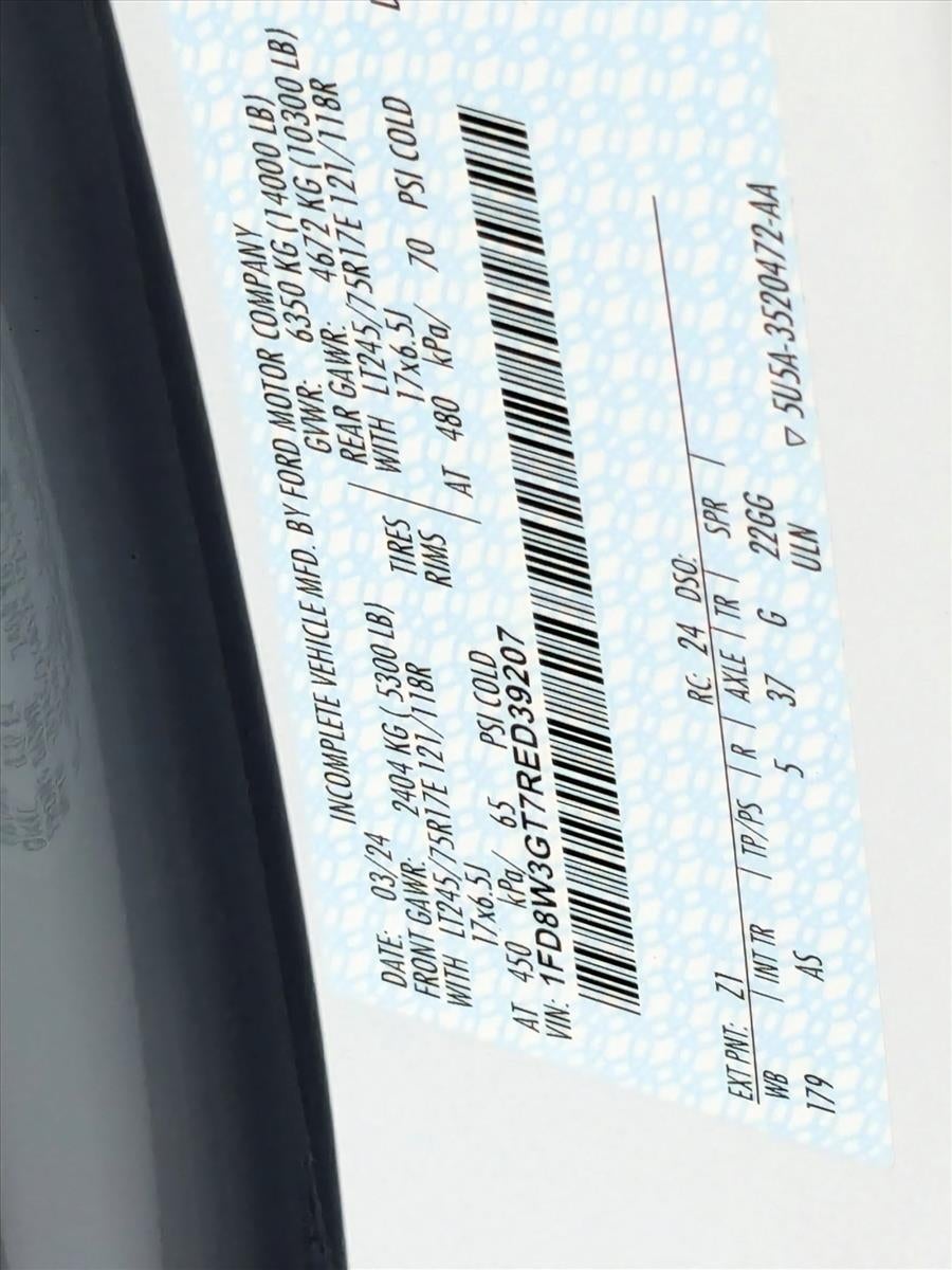 2024 Ford Super Duty F-350 DRW XL 2WD Crew Cab 179" WB 60" CA