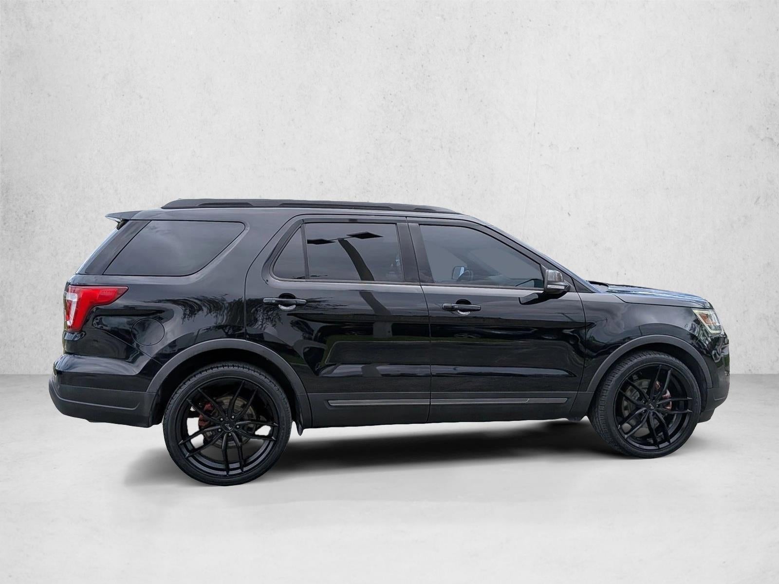 2019 Ford Explorer XLT FWD