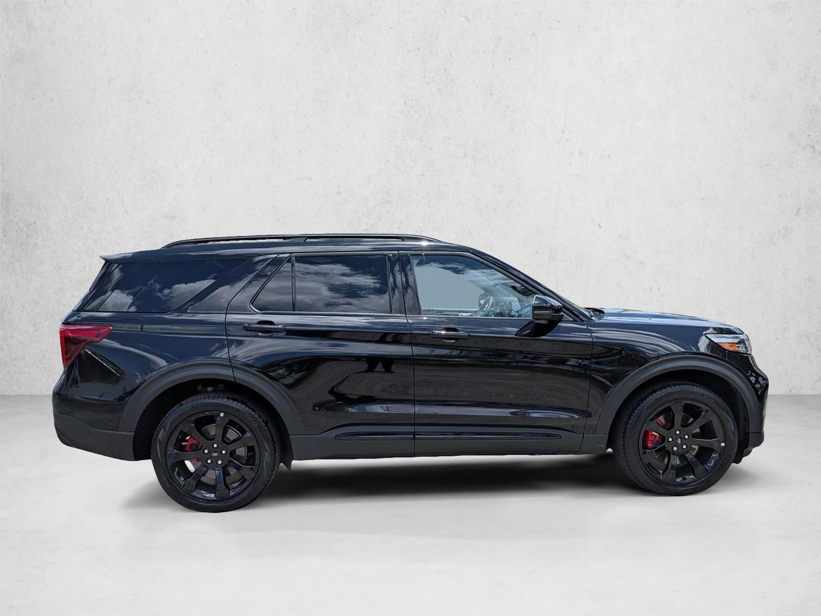 2023 Ford Explorer ST 4WD