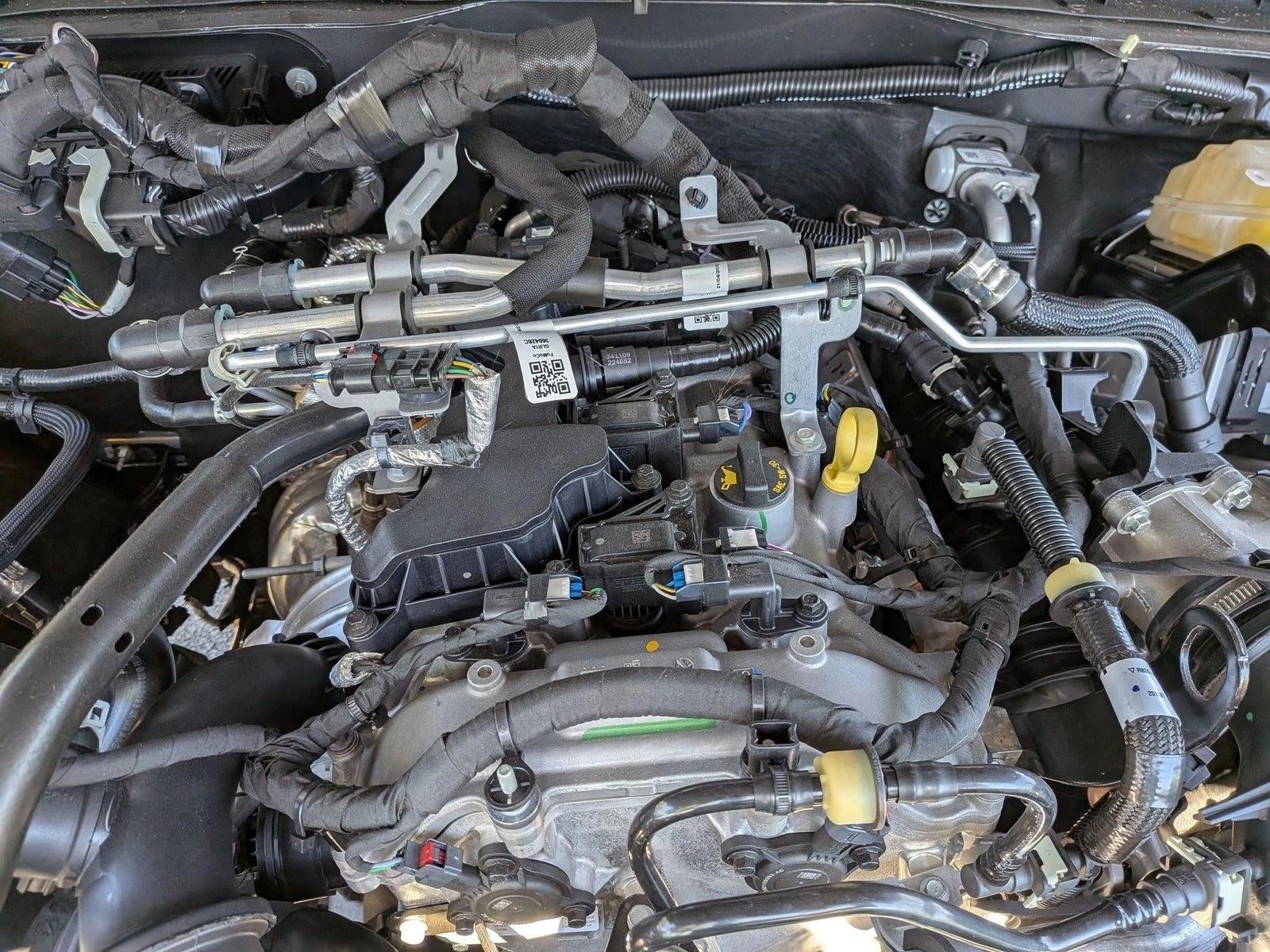 2025 Ford Bronco Base 4 Door 4x4